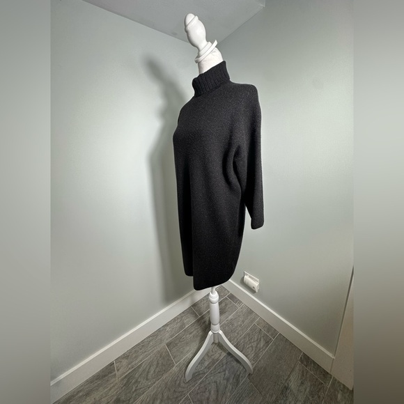Pomander Place Vivianne Black  Sweater Turtleneck Dress Size Medium - Picture 7 of 17